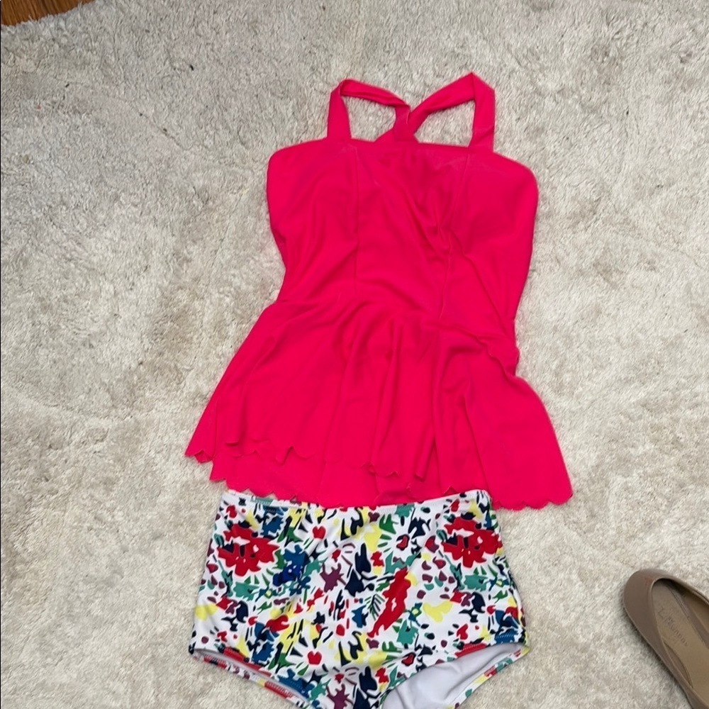 👙Cupshe Vibrant pink tankini and high waisted bottoms- worn once! - Picture 3 of 3